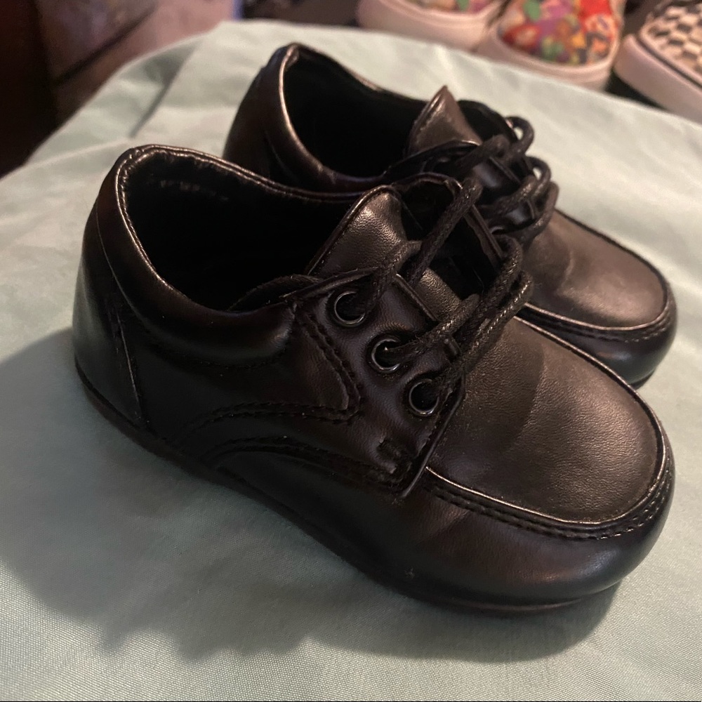 Size 5 toddler dress shoes